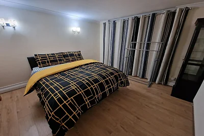 Belvilla Russel Court Hotel | Standard Triple