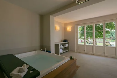 Casa vacanze a Cortona con vasca...