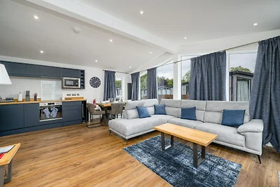 Belvilla Russel Court Hotel | Standard Triple