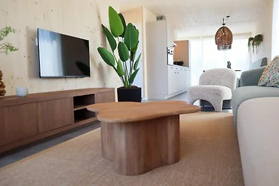 Élégant séjour de 4 chambres au bord de la...