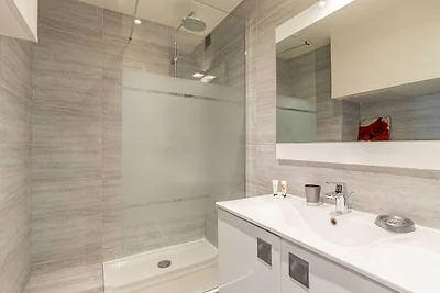 Prachtig appartement met balkon - Centrum Can...