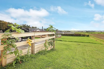 9 Personen Ferienhaus in Millinge-By Traum