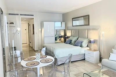 KIR1271 / Luxe studio strandcentrum