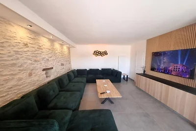 Prachtig gerenoveerde villa voor 10 gasten