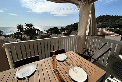 Wohnung in Pramousquier mit Meerblick