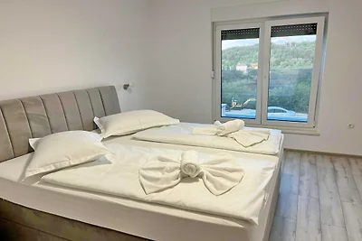 Villa Zuzul with Swimming Pool