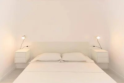 Haus in Roses mit Meer- und Bergblick