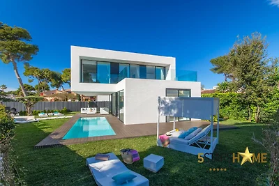 Villa, 180m zum Sandstrand