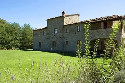 Ferienhaus in Bucine mit Swimmingpool