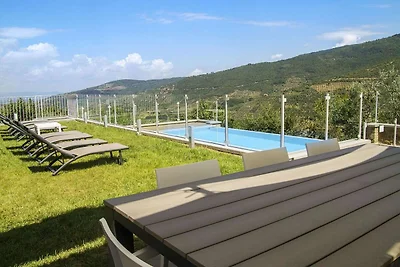 Villa in Cortona