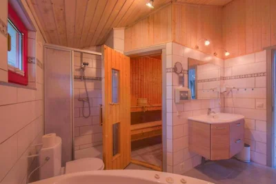 Ferienhaus am Granzower See mit Pool