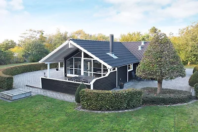 7 Personen Ferienhaus in Løgstør-By Traum