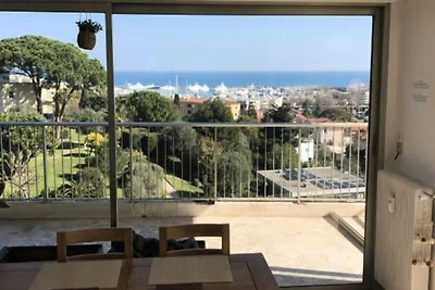 Appartamento ad Antibes con vista mare
