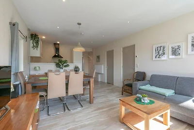 Bungalow in Sint Maartenszee am Strand