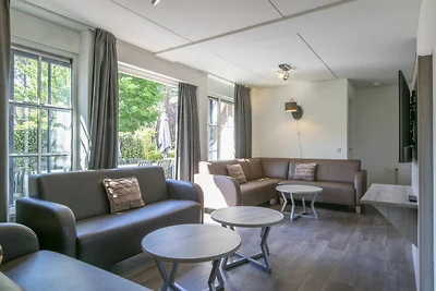 Casa ristrutturata con benessere, città di Br...