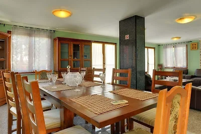 Villa in Valtura mit Schwimmbecken