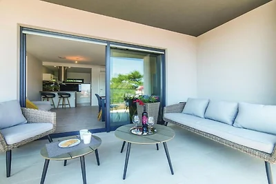 Modern Kastel Villa with Private Pool, Gym, a...