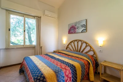Villa moderna con piscina a Manerba del Garda