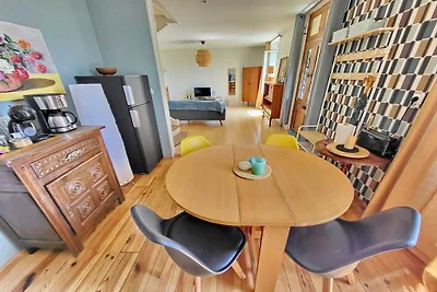 Ferienhaus in Audierne mit Terrasse