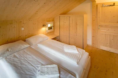 Chalet mit Whirlpool