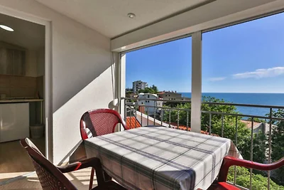 Beachfront Sunset Apartments Sutomore - Studi...