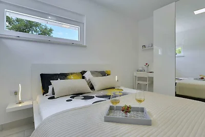 Ferienhaus Fažana nahe Strand