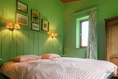 Rustikaler Rückzugsort in Houvegné