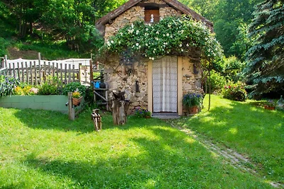 Ferienhaus mit Garten im ligurischen...