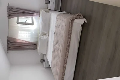 Apartments Roda - Comfort One Bedroom Apartme...