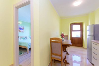 One-bedroom apartment A1 with shared pool in ...
