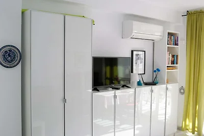 Villa in Nerja nahe Burriana Strand & Pool