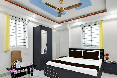 Collezione O Mourigram Station Howrah