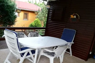 Ferienhaus in Leányfalu mit Terrasse