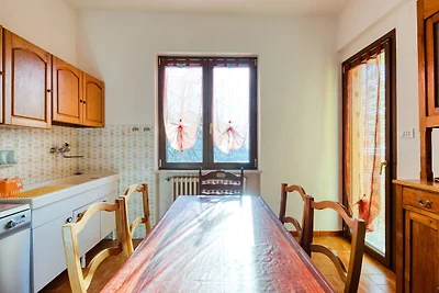 Caratteristica casa vacanze a Erli con...