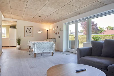 6 Personen Ferienhaus in Rønne-By Traum