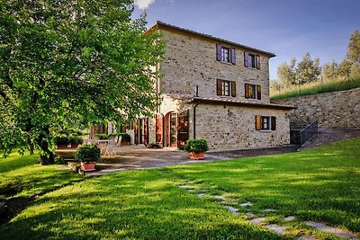 Wohnung in Castiglion Fiorentino mit Garten