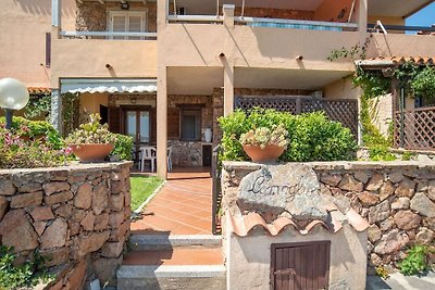 Apartment in a quiet residence 300 mt from th...