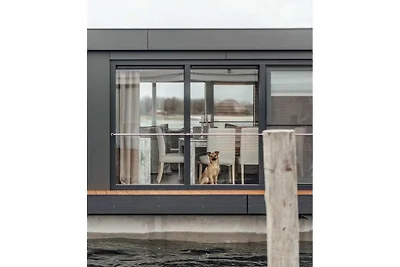 Hausboot Wassertraum