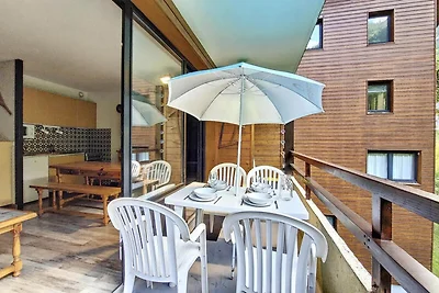 Angenehme Wohnung mit Balkon