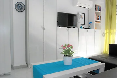 Villa in Nerja nahe Burriana Strand & Pool