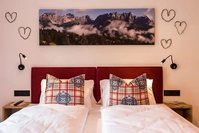 Chalet mit Sauna und Naturpool