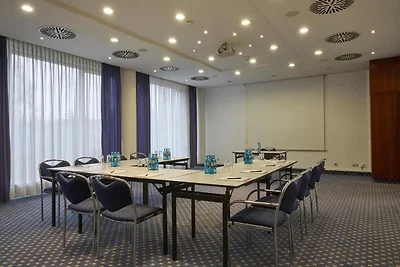 H4 Hotel Kassel by Sunday Junior Suite