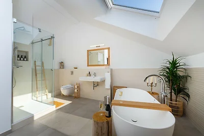 Ruhiger Rückzugsort mit Meerblick auf Insel...