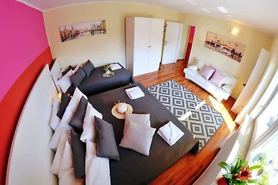 Apartment mit Balkon in unmittelbarer...