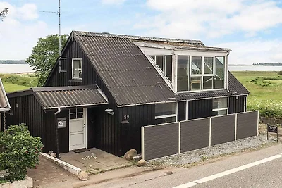 4 Sterne Ferienhaus in Roslev