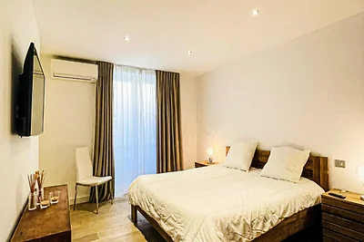 Herrliche 3 Schlafzimmer / natürliche Farbe