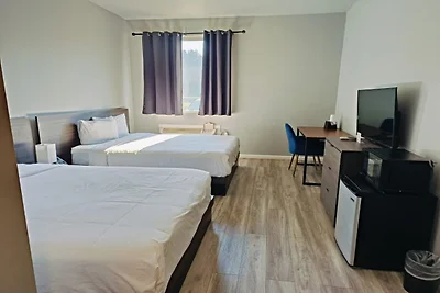 2 Queensize-Betten, Nichtraucherzimmer
