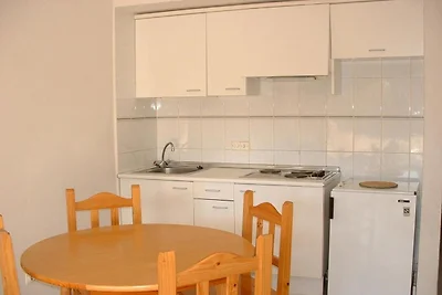 Apartment in L’Escala mit Terrasse