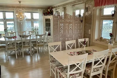 6 Personen Ferienhaus in Sæbøvik