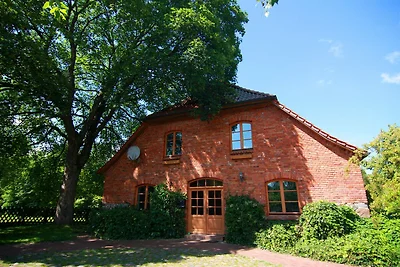 Landhaus in Gressow mit Terrasse und Garten